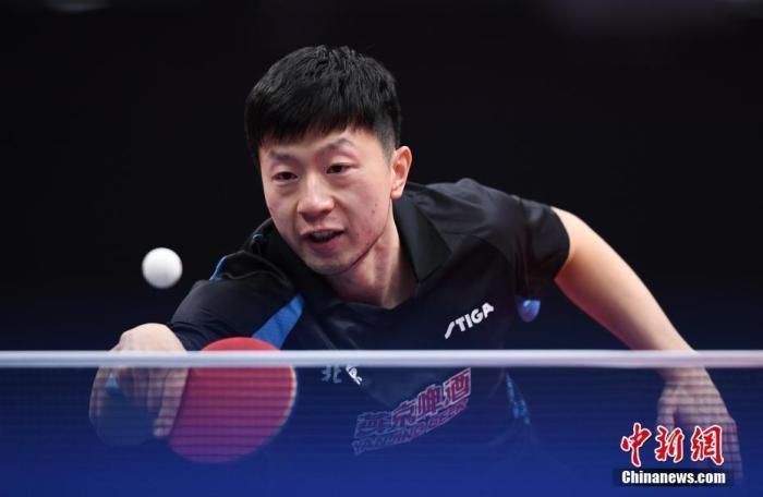 北京时间今天凌晨，多家媒体宣称拜仁将会1500万欧签下萨拉戈萨，罗马诺在下午以标志性Herewego宣布球员将加盟拜仁，德甲霸主晚上官宣，整个流程仅约15个小时。